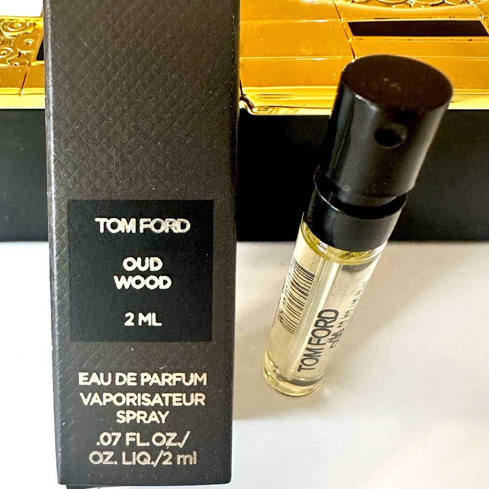Tom ford Oud Wood 2ml